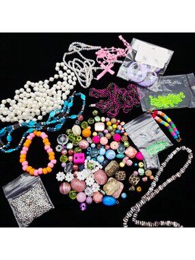 Mixed Lot Loose Beads Plastic Lucite UV Glow Pearls Flowers Necklace Magnetic